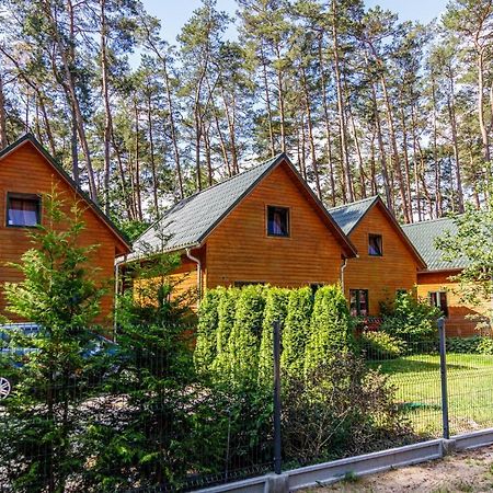 Villa Pinia à Pobierowo Extérieur photo